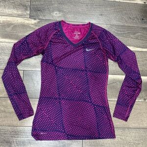 Nike Pro Active Top Womens M Shirt Pink Fitted V-Neck Dri-Fit Long Sleeve  NWOT